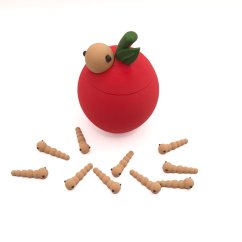 Jabĺčko s červíkmi