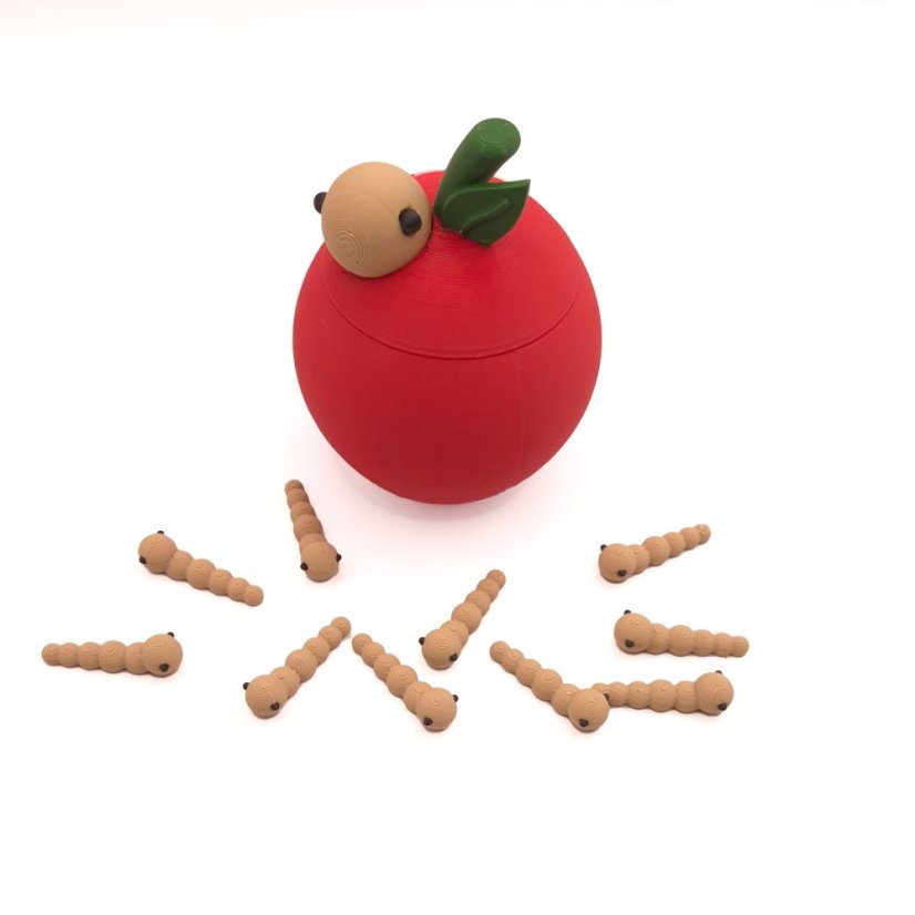Jabĺčko s červíkmi