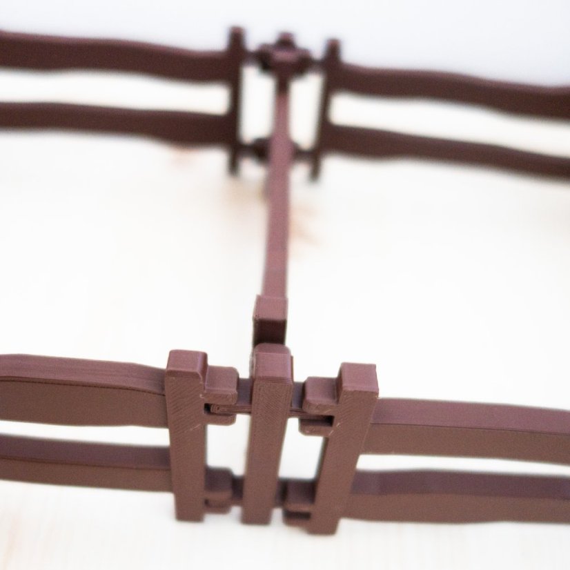 Propojovací kus k plotu