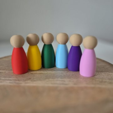 TIFIKY: Tištěné figurky, které učí a baví.